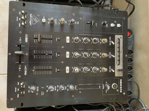 Mixer Behringer