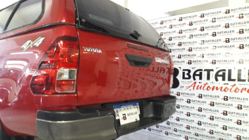 Imagen 10 de 24 de Toyota Hilux Dx 4x4 L/n 150cv 2016