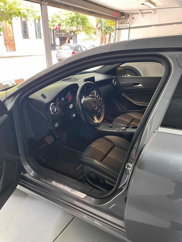 Mercedes-Benz Clase A 1.6 A200 Urban 156cv