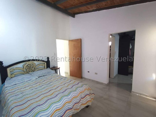 Imagen 11 de 19 de Townhouse En Venta Urb. Uriel I Turmero Lc Mls #23-20359