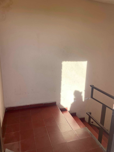Imagen 6 de 8 de Alquiler Departamento 1 Dorm. Barrio Alberdi.córdoba
