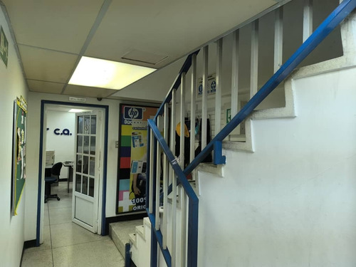 Amplio Y Excelente Local Comercial En Venta Av Ayacucho Maracay