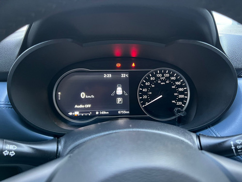 Nissan Versa 1.6 Exclusive Navi At