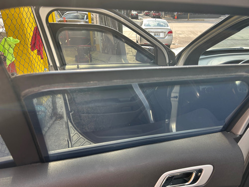 Ford Explorer 4.0 Xlt V6 3er Asiento Sync 4x2 Mt