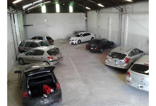 Imagen 2 de 5 de Vendo Galpon En Servando Bayo Al 400