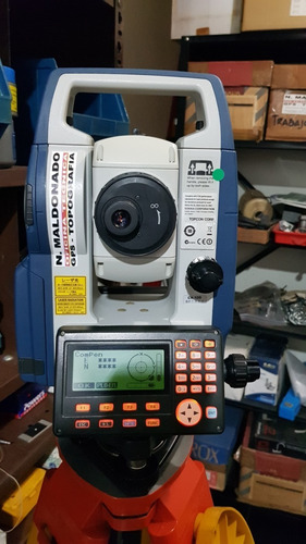 Imagen 1 de 3 de Estación Total Sokkia Cx105 Laser Bluetooth Topógrafo