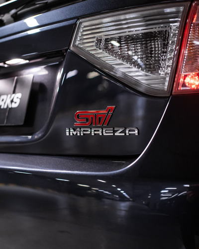 Subaru Impreza 2.5 Sedan Sti-300 Mt