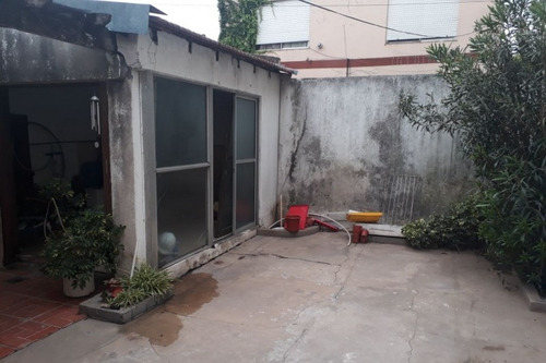 Imagen 8 de 11 de Casa En Venta En Villa Sarmiento