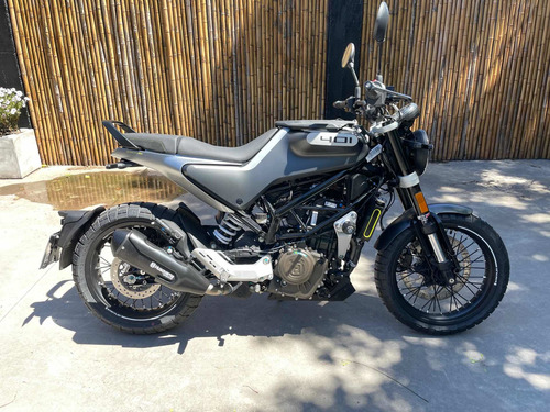 Imagen 5 de 6 de Husqvarna Svartpilen 401