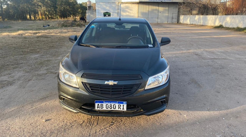 Imagen 1 de 17 de Chevrolet Onix 2017 1.4 Joy Ls + 98cv