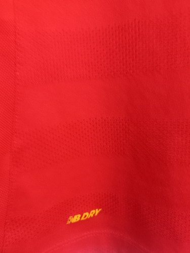 Camiseta Liverpool Fc - New Balance - Niño Talle 14 (Usado)