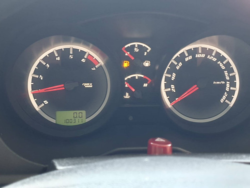 Imagem 8 de 13 de Ford Fiesta 1.0 Rocam Hatch 8v Flex 4p Manual