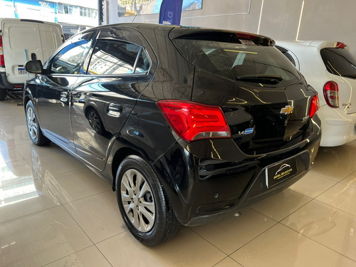 Chevrolet Onix 1.4 MPFI LT 8V FLEX 4P MANUAL