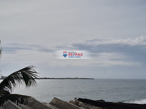 En Venta Casa Quinta Con Una Ubicación Privilegiada Excelente Para El Desarrollo Turistico En Chichiriviche Estado Falcon