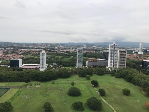 Imagen 13 de 14 de Venta De Apartamento En Ph Mirador, Costa Del Este 20-5920