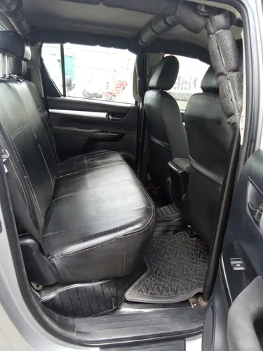 Toyota, Hilux