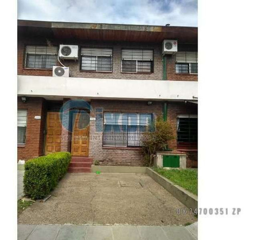 Imagen 1 de 9 de Florida Este - Duplex Venta Usd 268.000