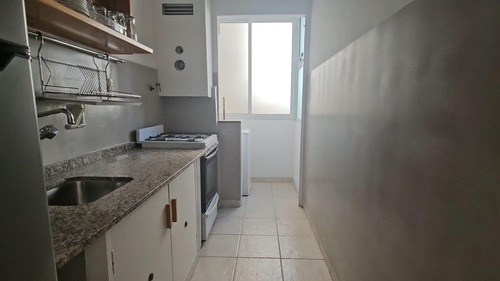 Departamento En Dos Ambientes En Colegiales