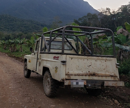 Ford F75
