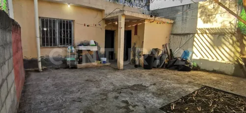 Casa En Venta En Centro, San Nicolás