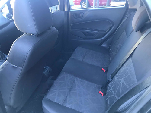 Ford Fiesta Kinetic Design 1.6 Design 120cv Titanium 2012