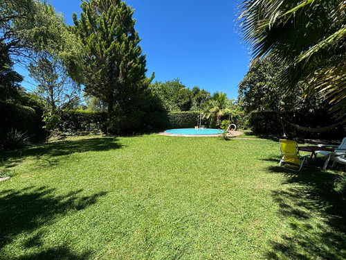 Casa En Venta - 1 Dormitorio 1 Baño - 826mts2 - Villa Elisa, La Plata