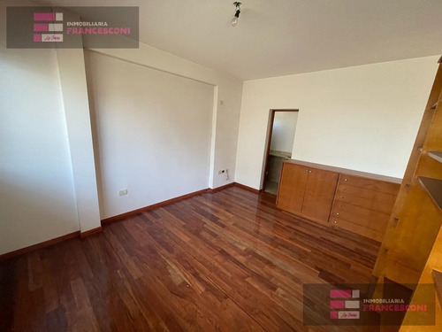 Imagen 5 de 25 de Departamento - La Plata