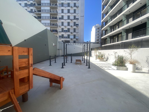 Departamento 2 Ambientes En Venta. Cordón, Montevideo