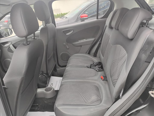 Fiat Palio 1.4 MPI ATTRACTIVE 8V FLEX 4P MANUAL