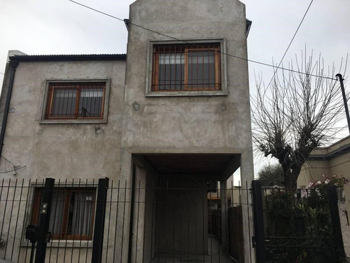 Casa  En Venta Ubicado En Victoria, San Fernando, G.b.a. Zona Norte