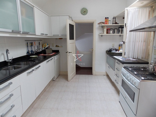 Casa, 5 Dormitorios, 5 Baños, Punta Del Este, Venta- Ref: 1019