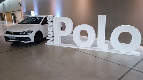 Volkswagen Polo 1.6 Msi Track