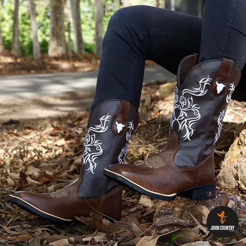 Botas texana hotsell feminina promoção