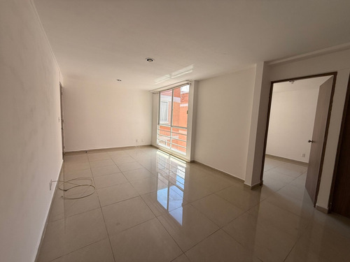 ¡espacio Y Comodidad En El Corazón De Tláhuac! Este Departamento En Francisco Landino 50 Ofrece Todo Lo Que Necesitas: Amplitud, Funcionalidad Y Excelente Ubicación. Ideal Para Familias Que Buscan Tra
