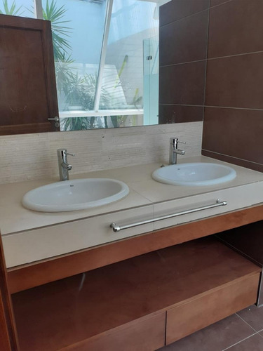 Venta Casa 4 Dormitorios Pinar Sur