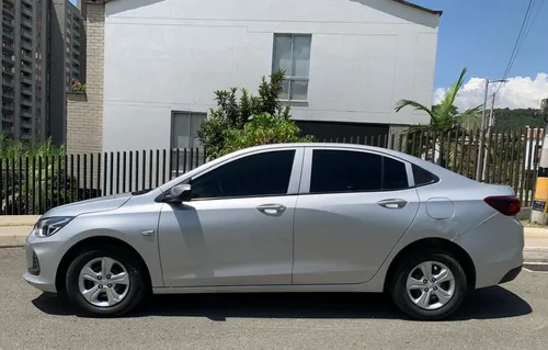 Chevrolet Onix 1.0t Lt At