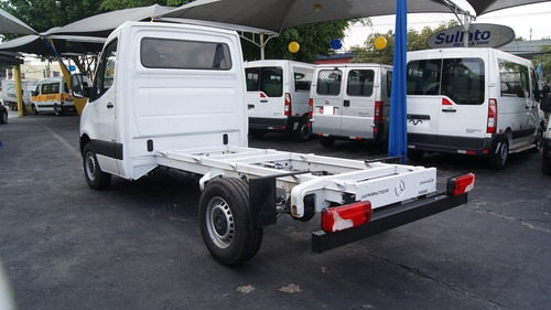 Imagem 6 de 14 de Mb Sprinter 314 Longa Com Baú 2021 Zero Km