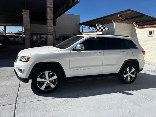 Jeep Grand Cherokee 5.7 Limited Lujo 4x2 Mt