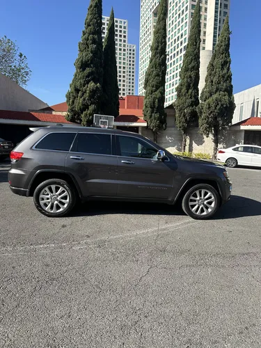 Jeep Grand Cherokee 3.6 Limited Lujo 4x2 Mt