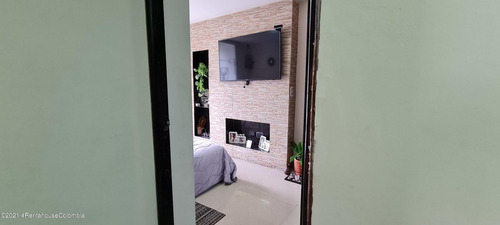 Imagen 10 de 24 de Vendo Apartamento En Pilarica Ii C.m 22-720