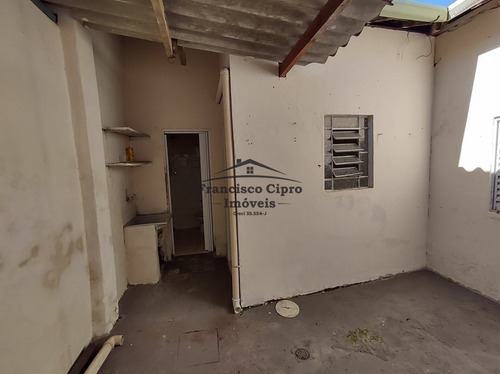 Imagem 11 de 22 de Casa À Venda No Bairro Campinho - Guaratinguetá/sp - Cs530
