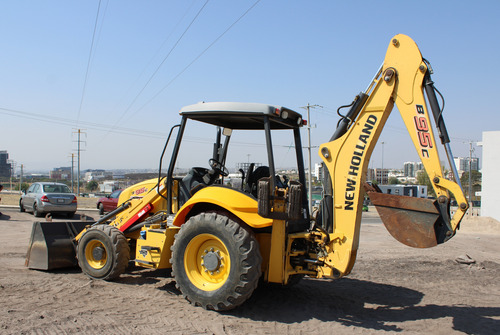 2015 Retroexcavadora New Holland B95c 4x4