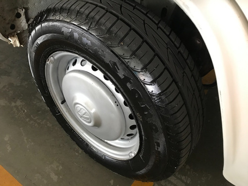 Volkswagen Kombi Lotacao 1.4 Mi Total Flex 8v