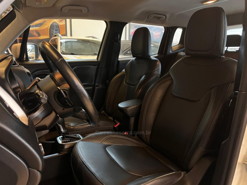 Jeep Renegade 1.8 16V FLEX LONGITUDE 4P AUTOMÁTICO