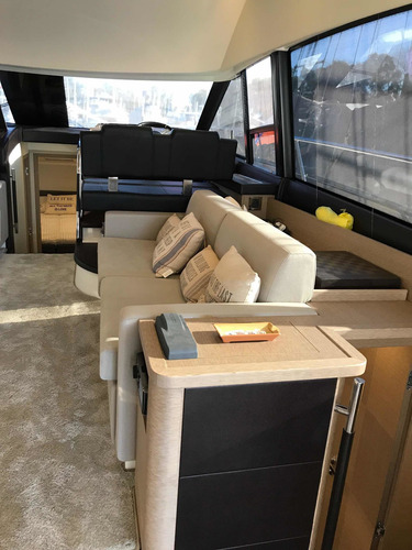 Imagen 10 de 11 de Prestige 500 Migue Riccitelli Barcos