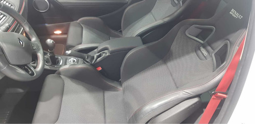 Imagen 10 de 13 de Renault Mégane Iii 2.0 Rs 265cv