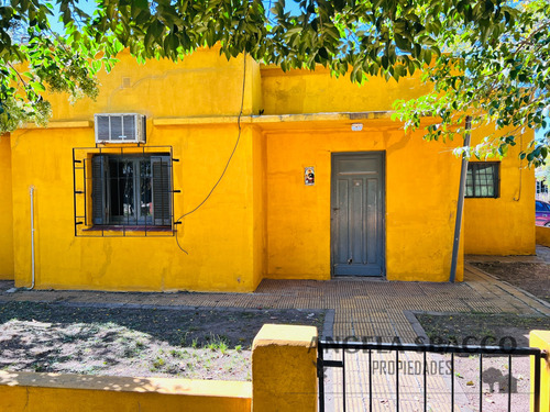 Casa Residencial En  Pueblo De (torres)