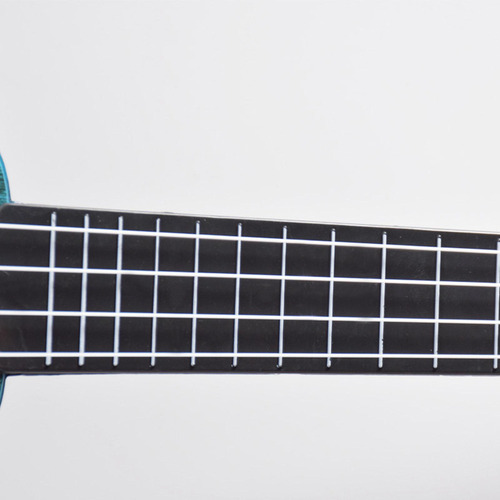 Instrumentos Musicales Realistas De Ukelele Soprano De 4