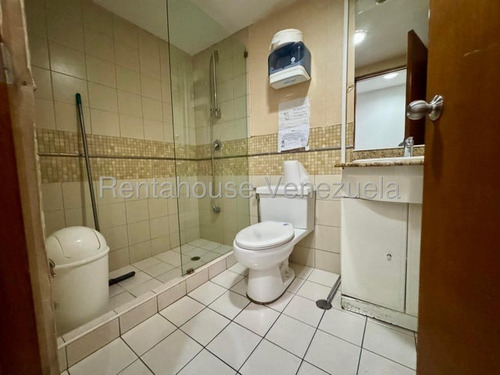 Oficina En Venta, Campo Alegre Mls #25-23726