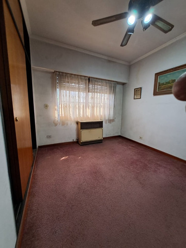 Hermoso Chalet 4 Amb Garaje 3 Baños - Fondito Libre -